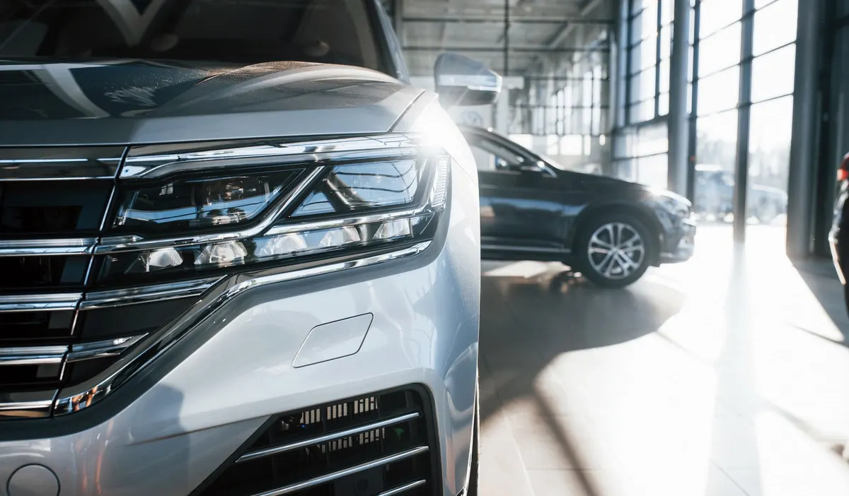 Volkswagen Touareg ve showroomu